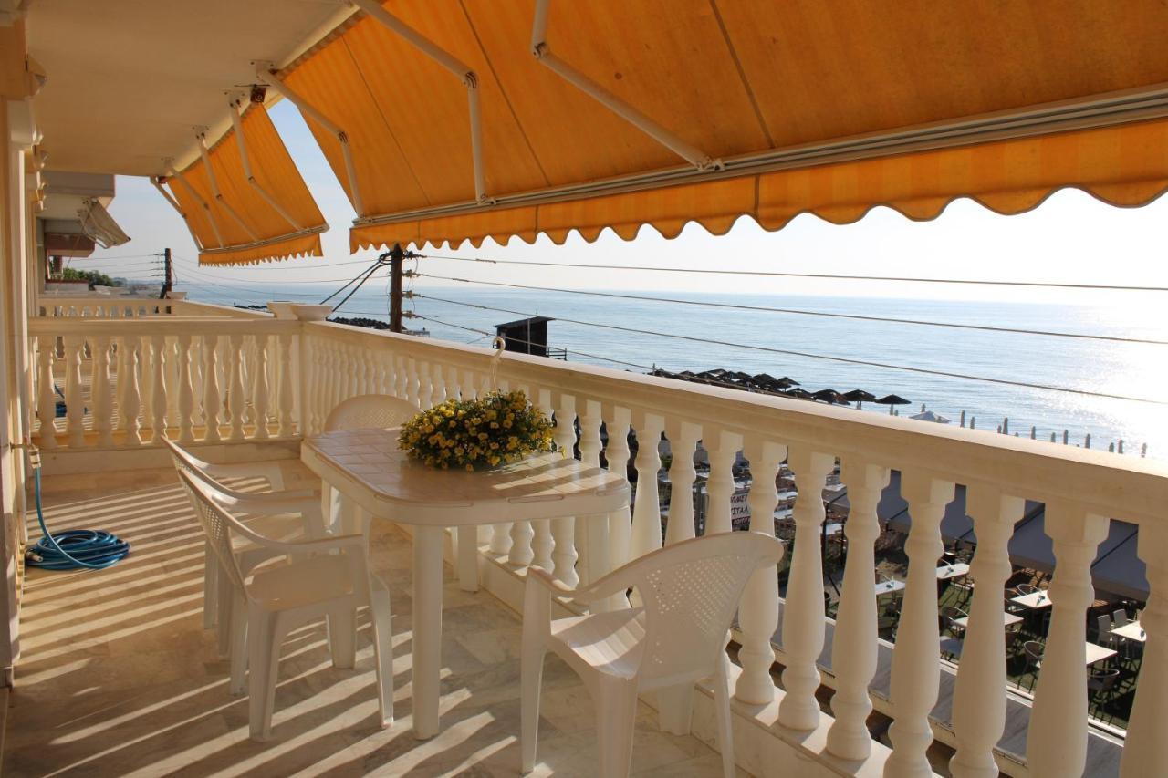 Olympic Beach Rooms Exterior photo