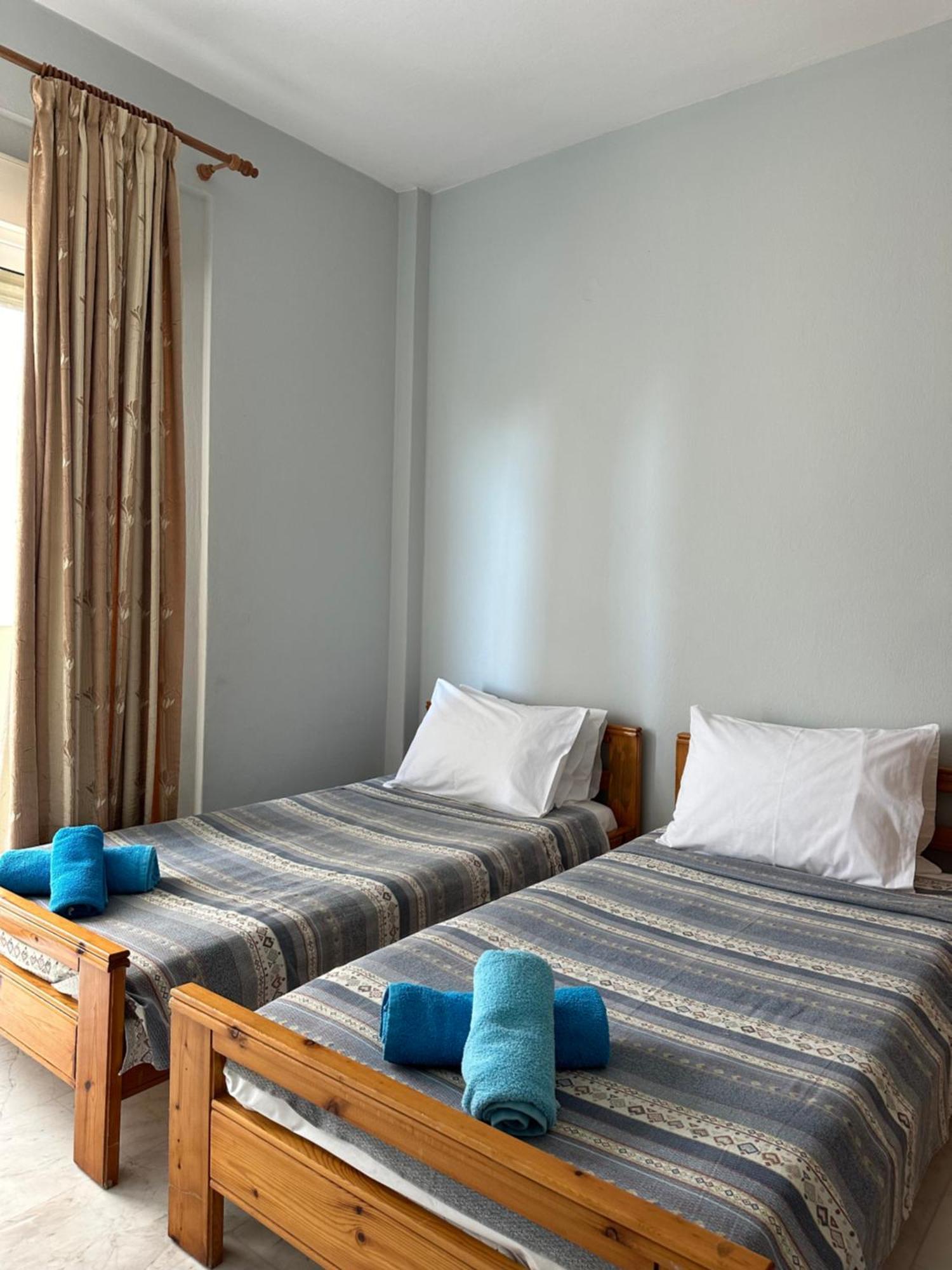 Olympic Beach Rooms Room photo
